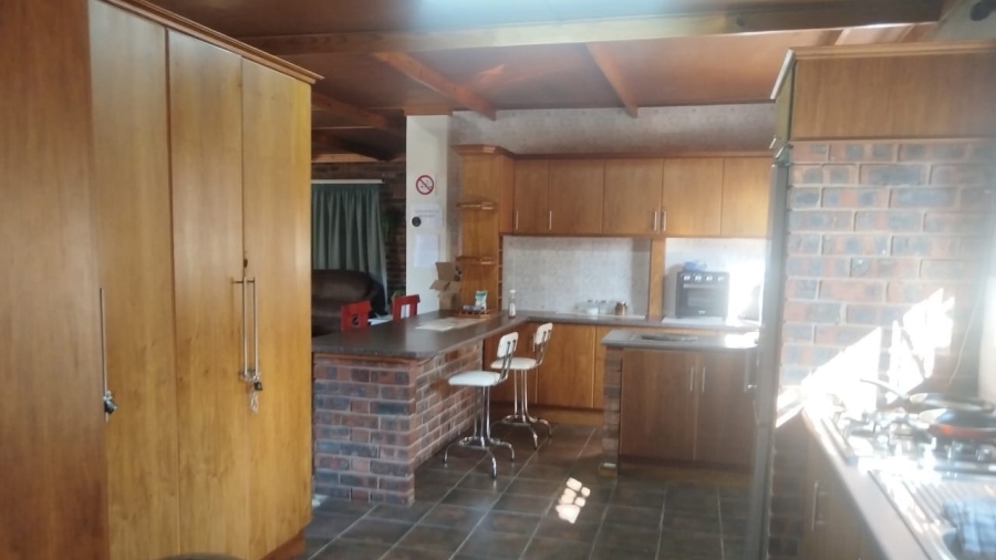 12 Bedroom Property for Sale in Pellissier Free State